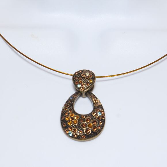 Vintage Lia Sophia Azalea Crystal Flower Pendant on Wire Necklace - Picture 1 of 7